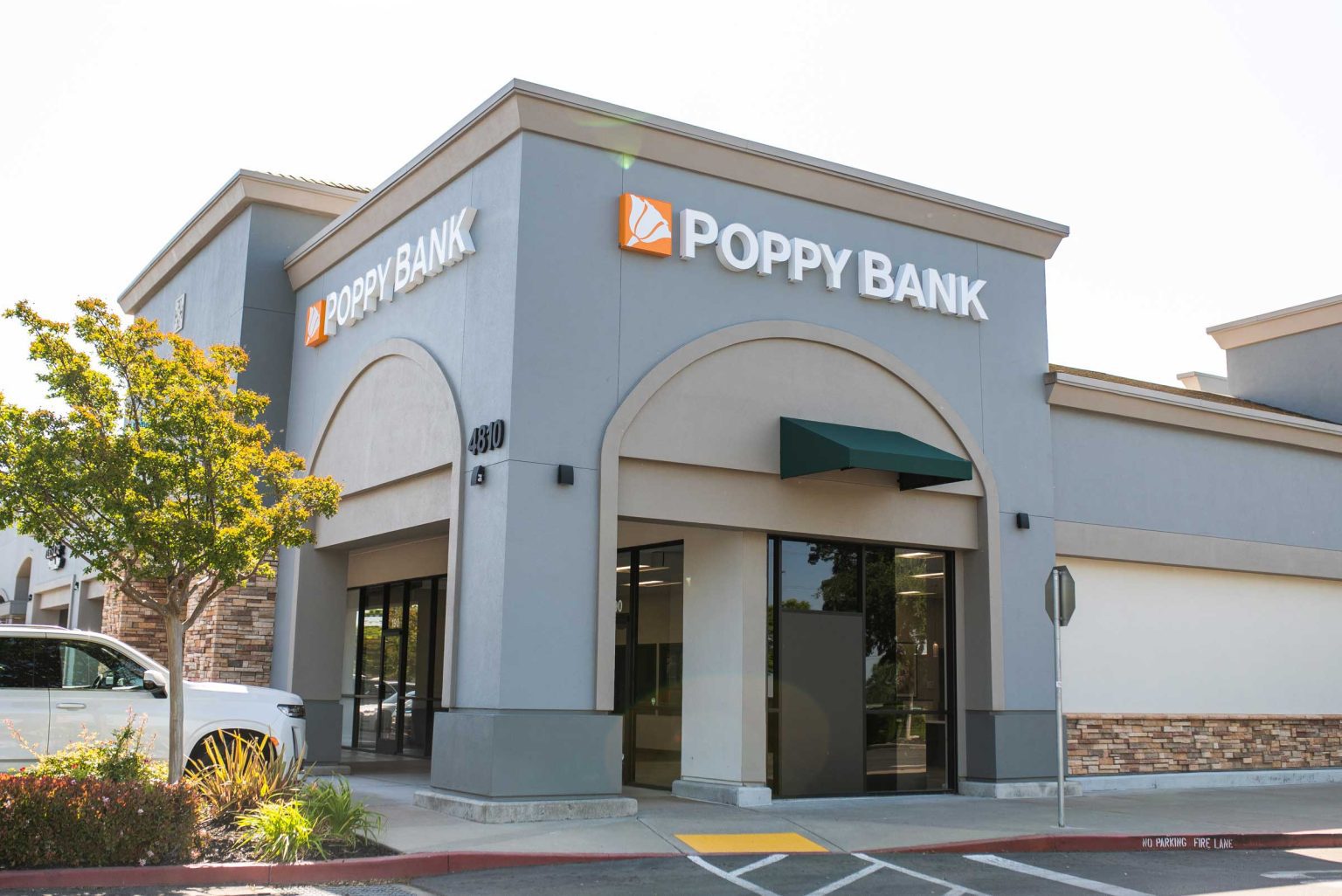 Poppy Bank Elk Grove Branch
