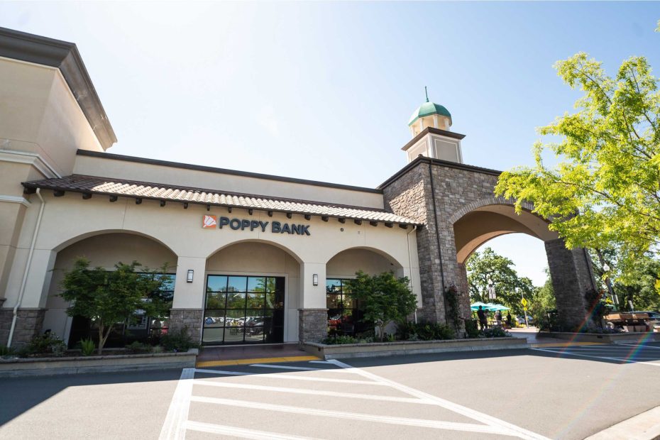 Poppy Bank Windsor Branch