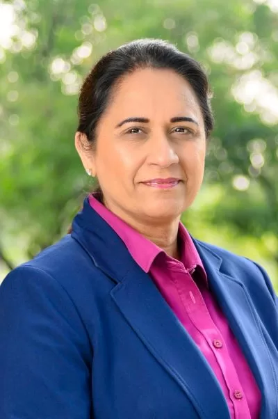Tarvinder Bains Randhawa bio